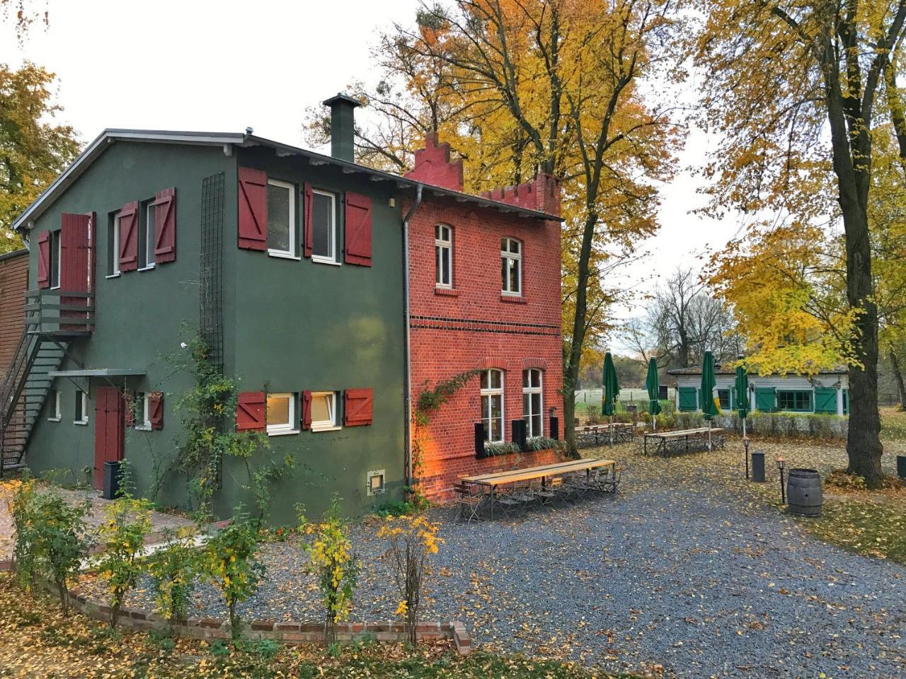 Hotel Landhaus Dessau Zewnętrze zdjęcie